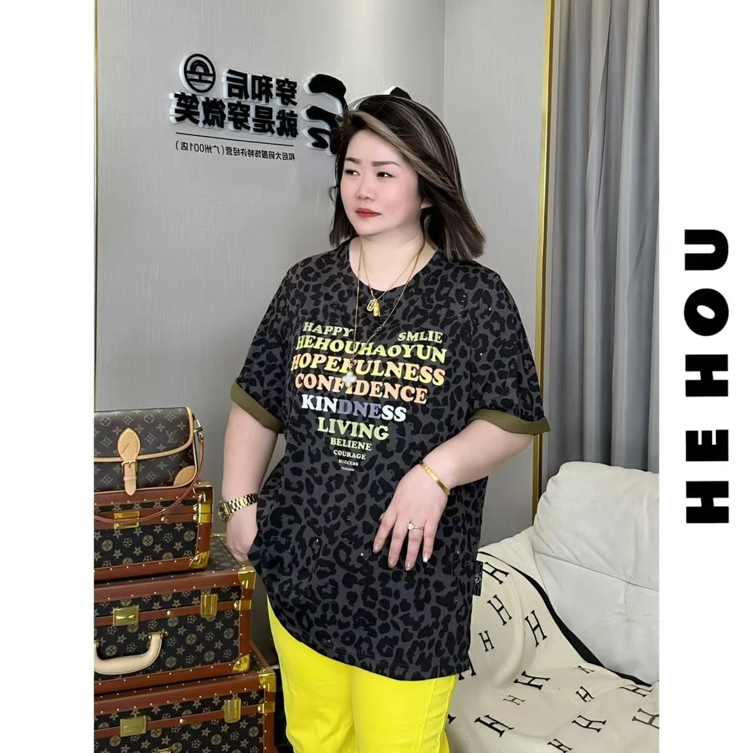 506667 和后大码 豹纹时尚百搭减龄夏季宽松休闲印花网红T恤