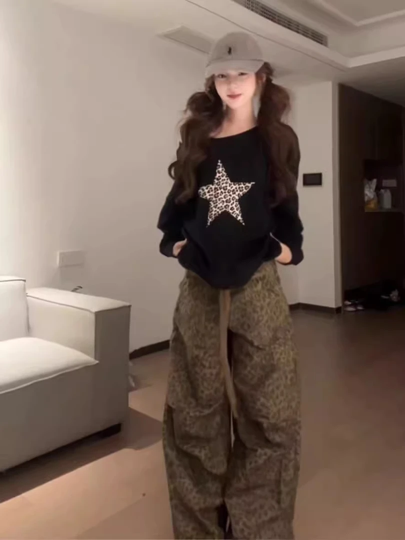 美式复古豹纹五角星斜肩卫衣女早秋季2025新款设计感小众长袖上衣