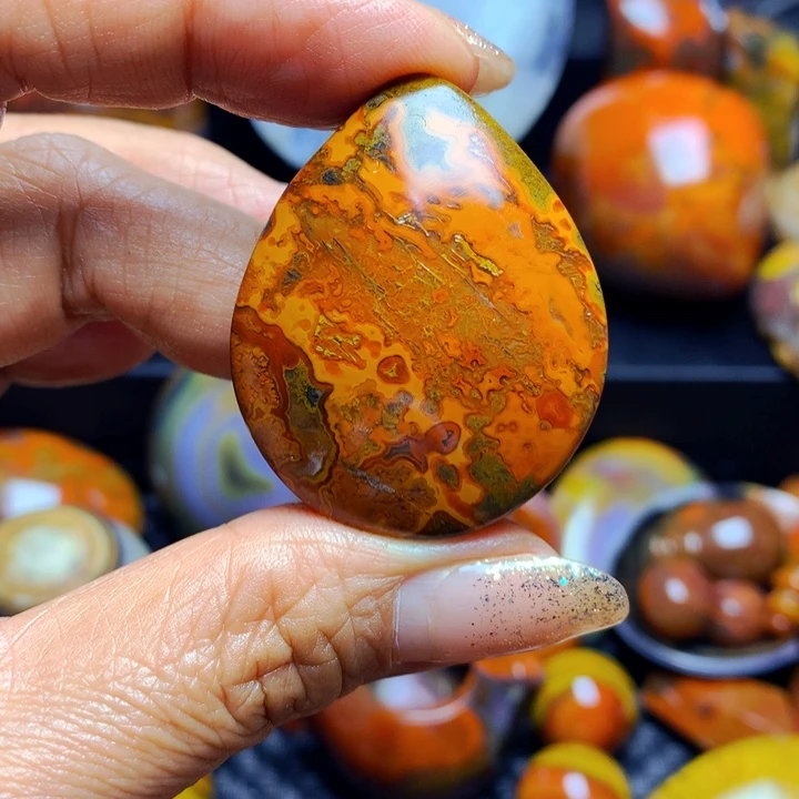 玛瑙/玉髓合金颈饰