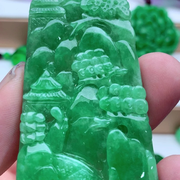 翡翠未镶嵌吊坠(不含链)