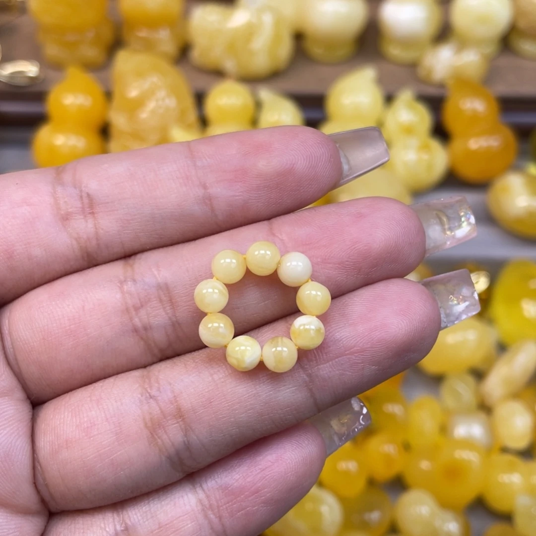 琥珀未镶嵌珠宝奇石