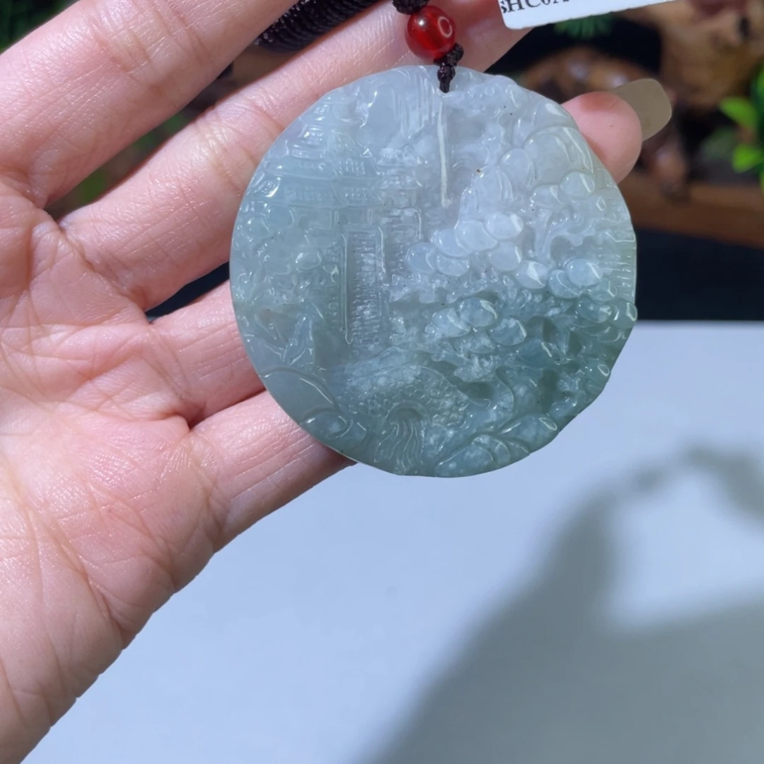 翡翠颈饰未镶嵌翡翠
