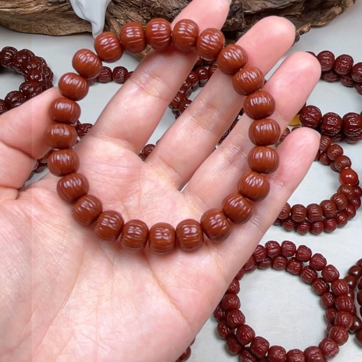 猴头核桃吊坠兵****?土豪911