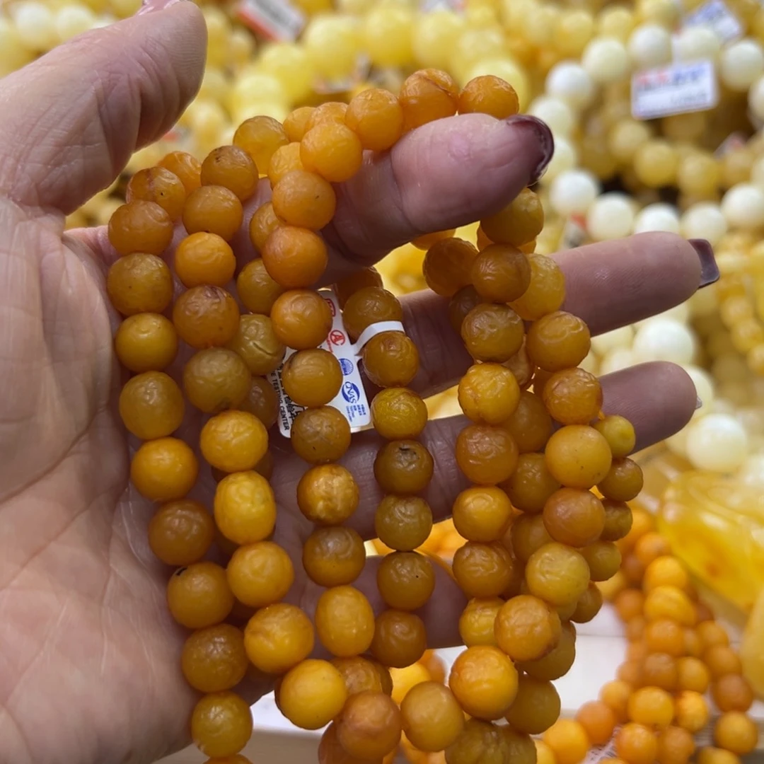 琥珀珠宝奇石未镶嵌