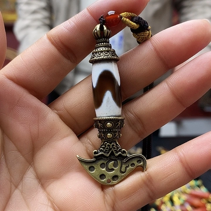 玛瑙/玉髓合金颈饰