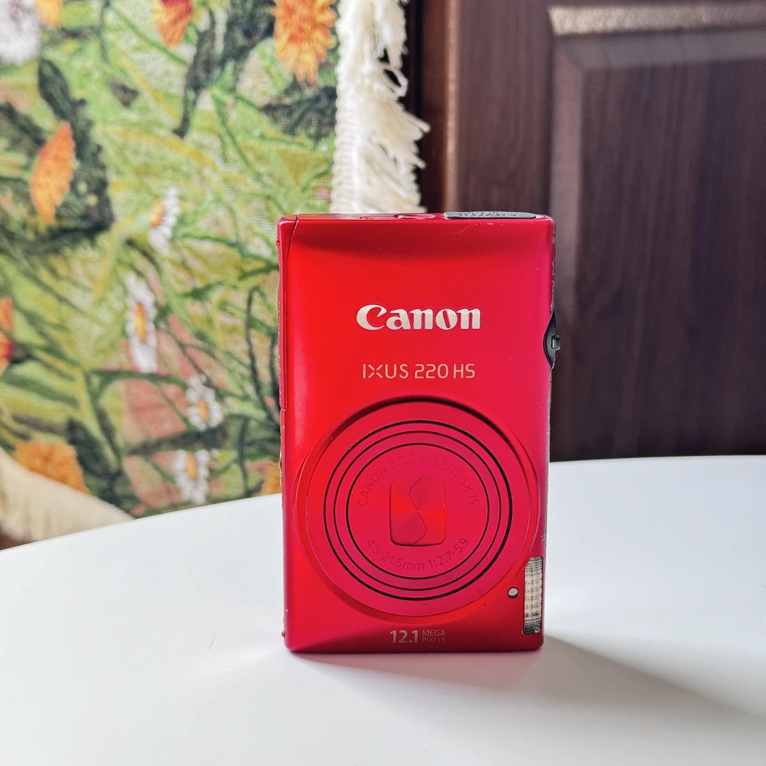 9新 Canon/佳能 ixus220红色 1210万像素5倍光学变焦CCD数码变焦