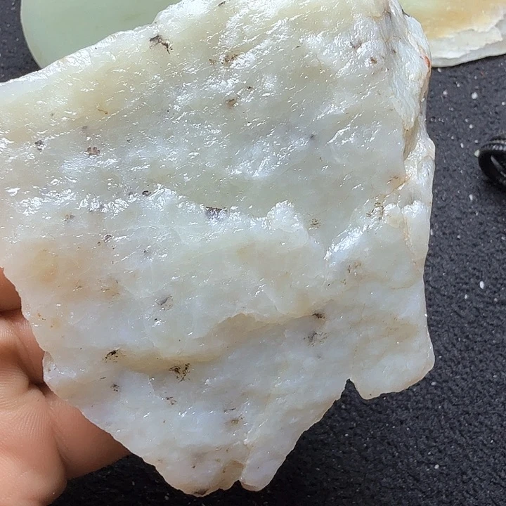 和田玉（糖玉）未镶嵌珠宝半成品