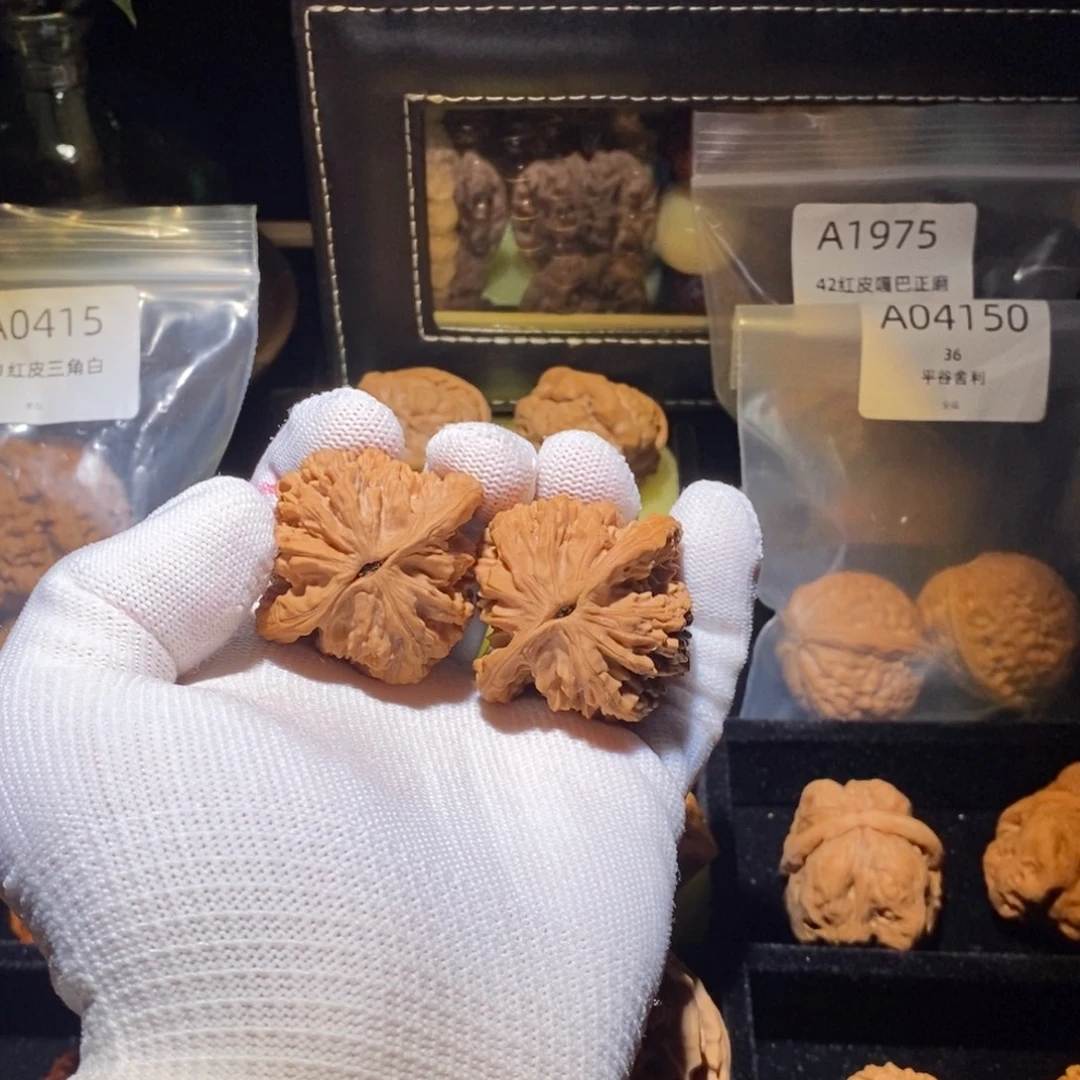 x***️文玩核桃吊坠40全品虎头