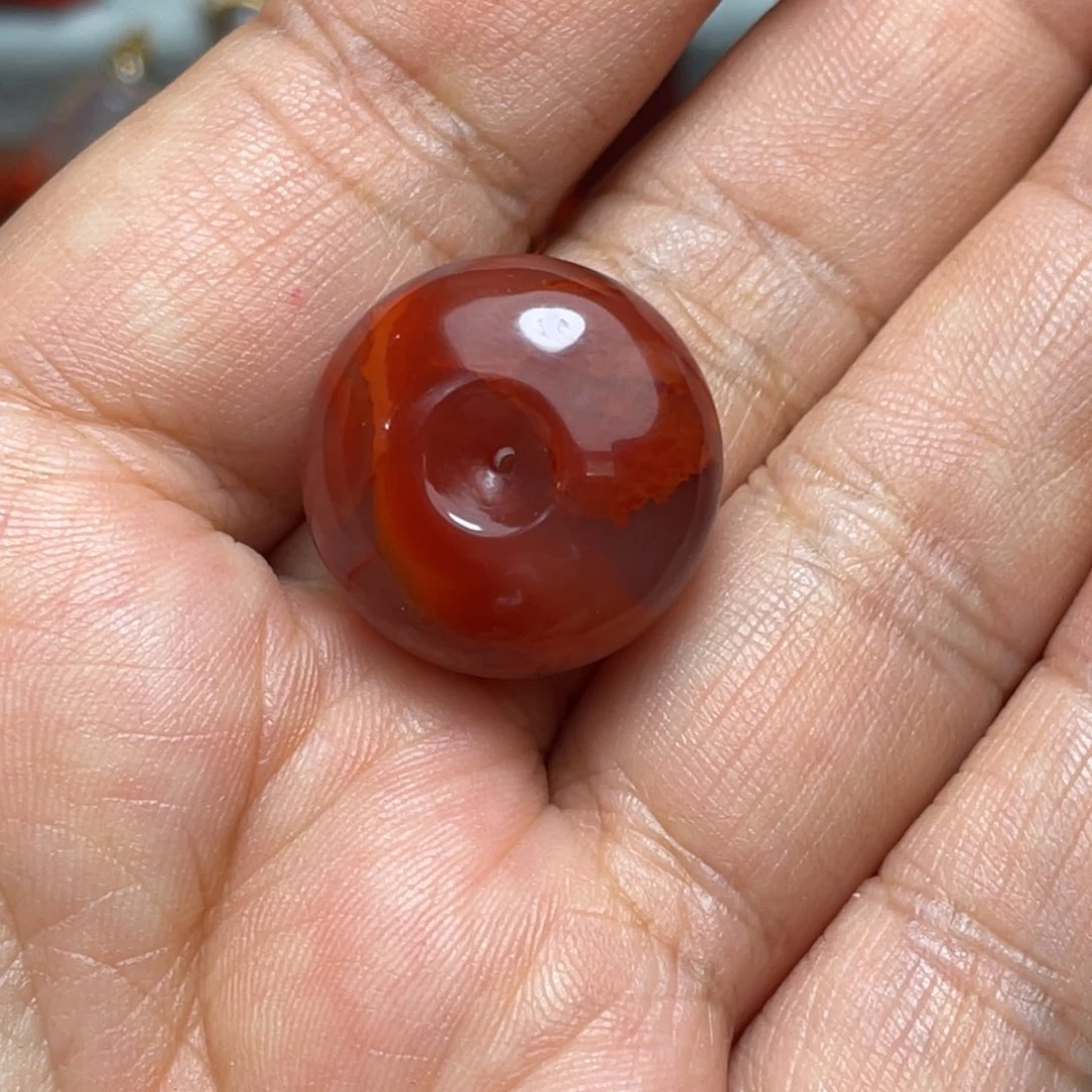 南红玛瑙未镶嵌颈饰