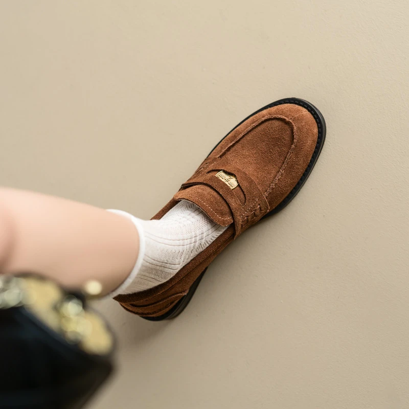 复古金币乐福鞋女低跟圆头2025春季新款单鞋学院风小皮鞋真皮粗跟