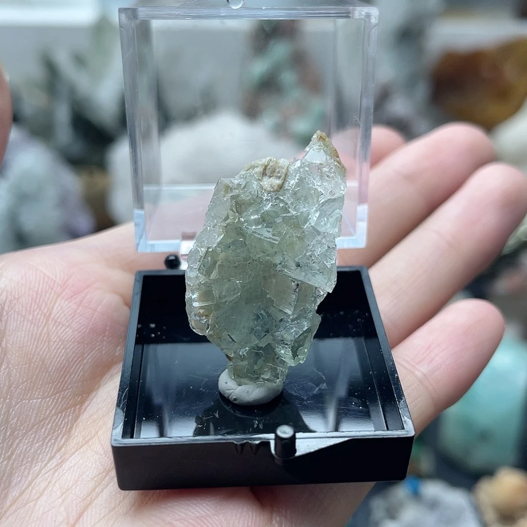 香花岭萤石（处理）
