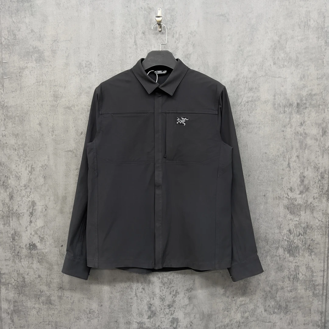 99新 ARC'TERYX/始祖鸟 刺绣Logo水洗炭黑色夹克外套/ZK50/M码