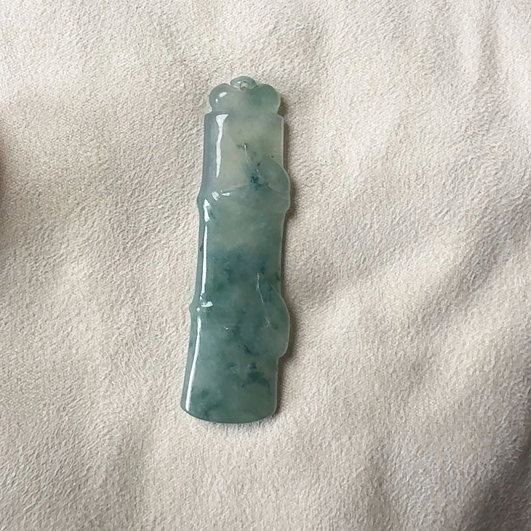 颈饰未镶嵌翡翠孤品