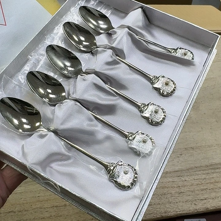 ?****粮金属哈哈哈哈哈哈哈