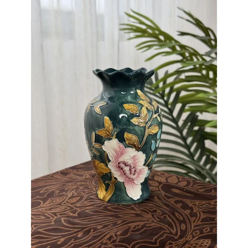 威廉花瓶手工彩绘堆料花瓶绿色