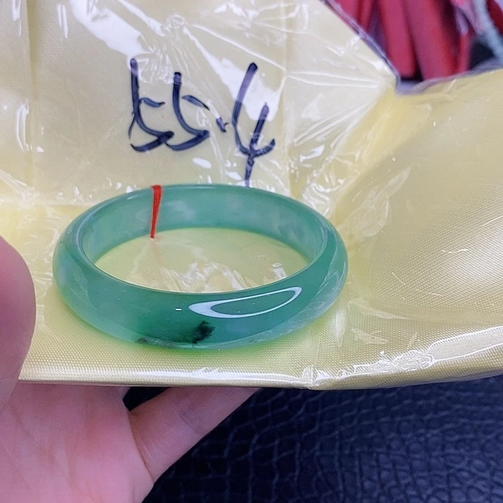 翡翠手镯未镶嵌一图一物实物为准