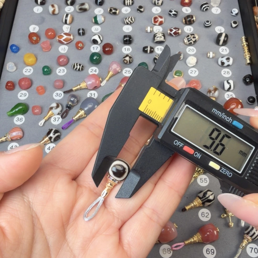 玛瑙/玉髓未镶嵌饰品