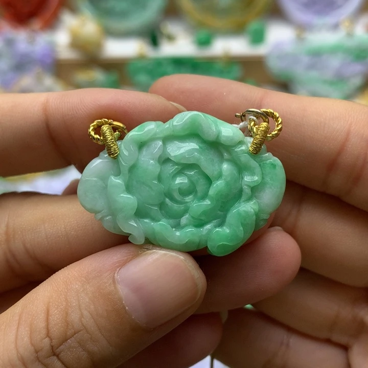 颈饰未镶嵌翡翠翡翠