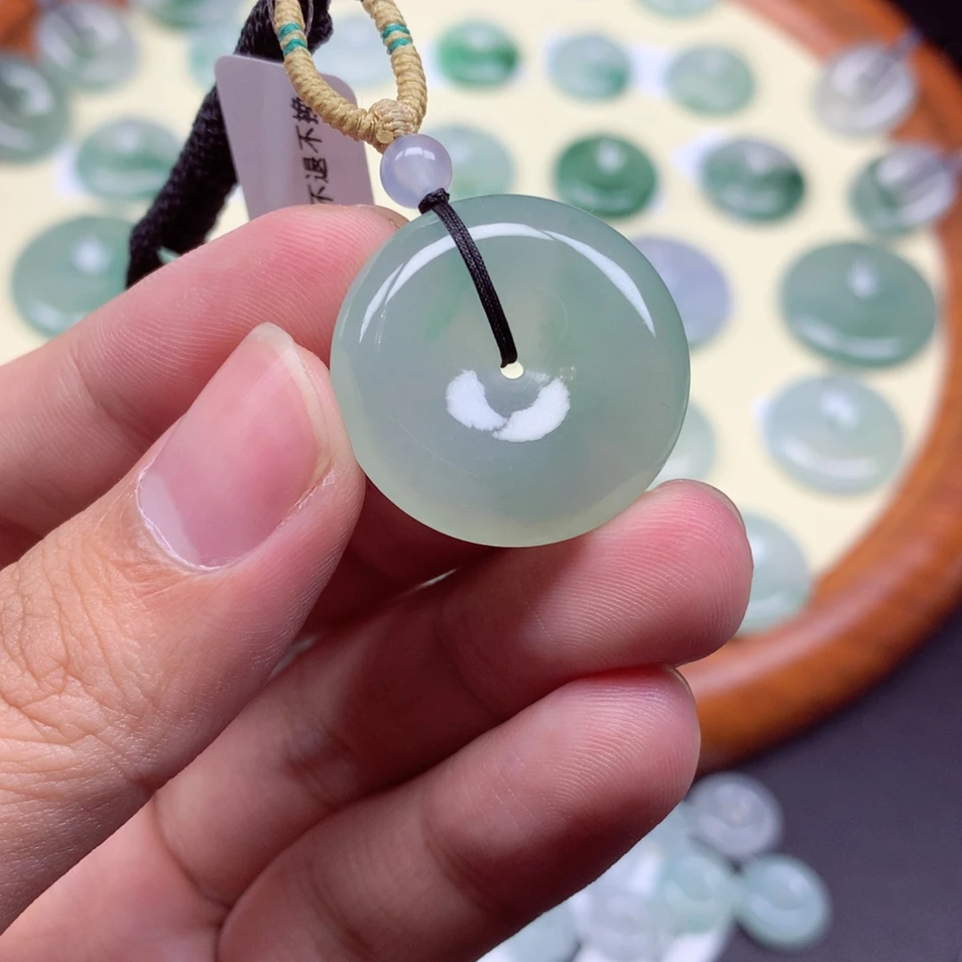 翡翠未镶嵌颈饰吊坠26/6.4mm