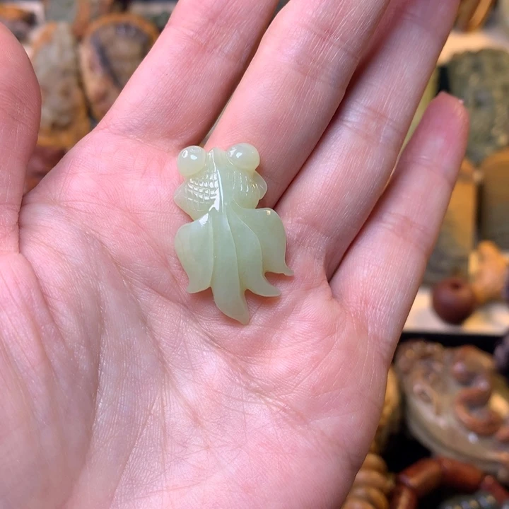 透闪石质玉手链未镶嵌