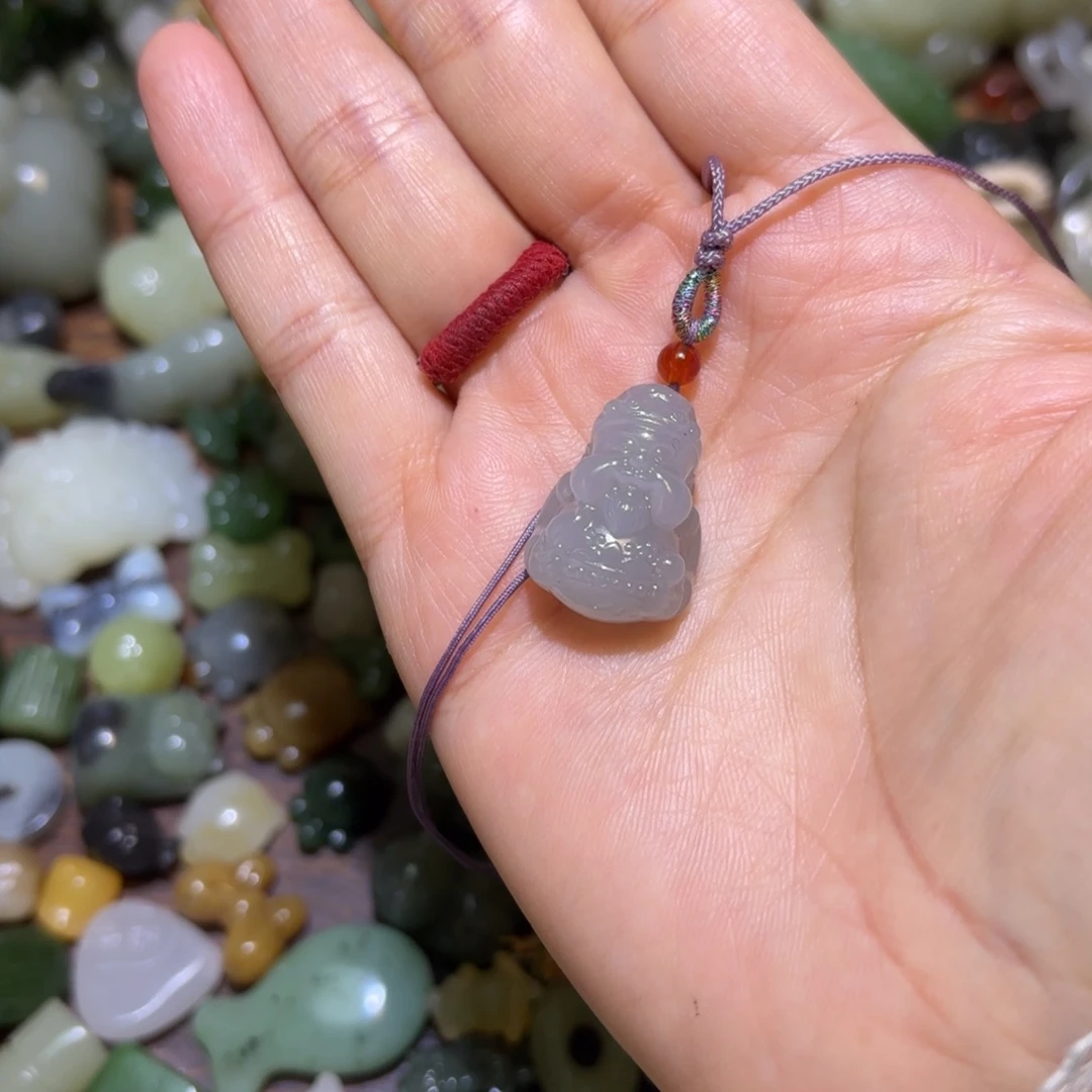 和田玉未镶嵌珠宝半成品