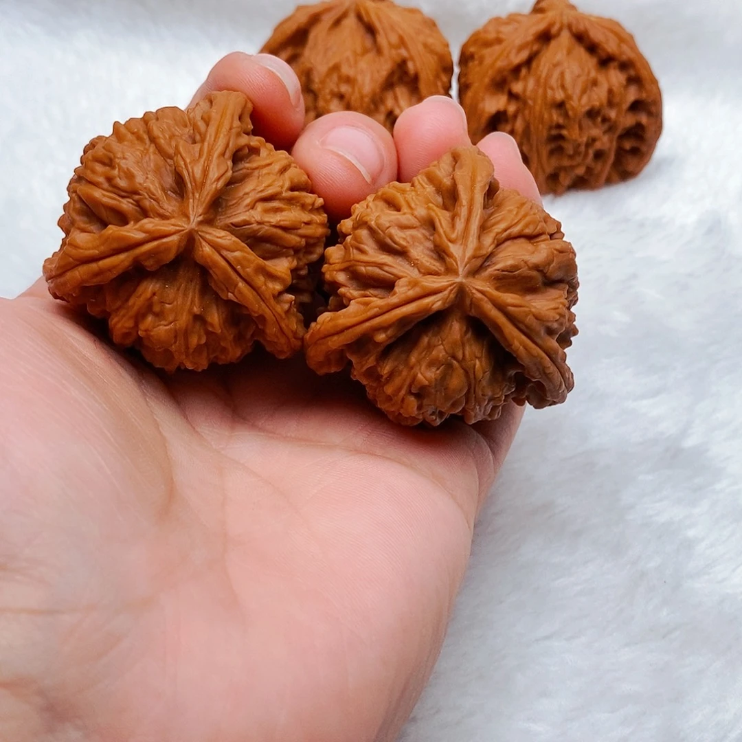 智***智吊坠文玩核桃三棱