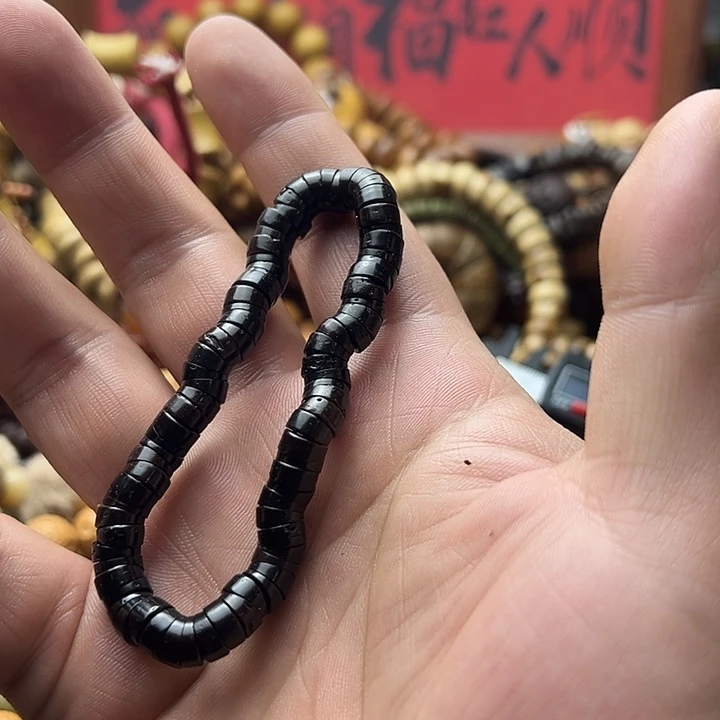 非金属薄切椰蒂大肠手链