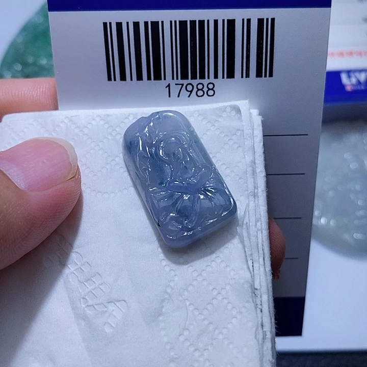 颈饰未镶嵌翡翠天光墟翡翠市场现金代购