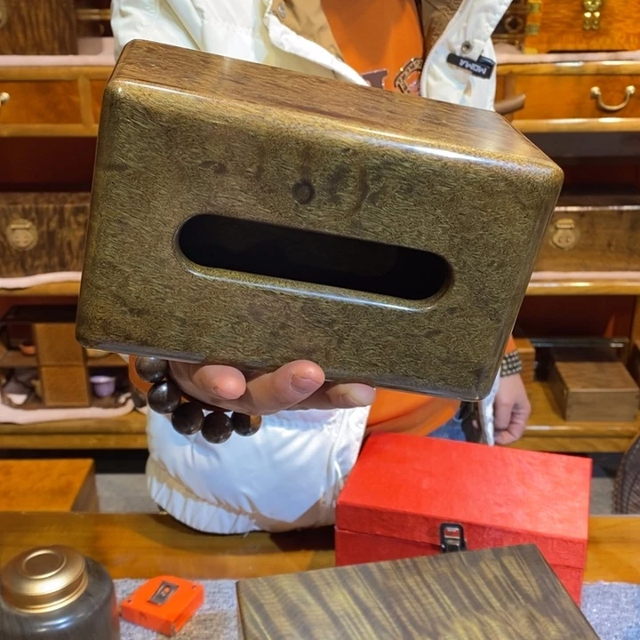 金丝楠陈*勇阴沉木纸巾盒2