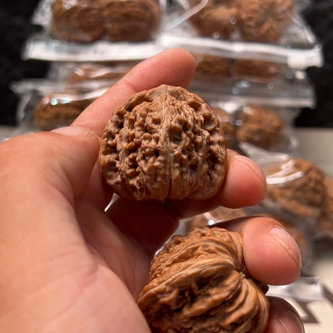 王***胆吊坠文玩核桃四座楼