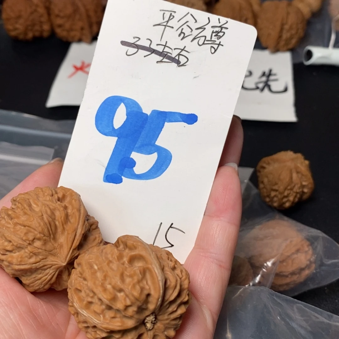 文玩核桃吊坠1111111111111111