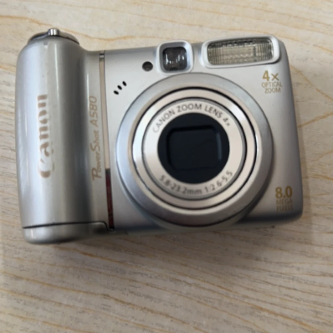 9新 Canon/佳能 佳能 A580自备2节5号电池800万像素4倍变焦