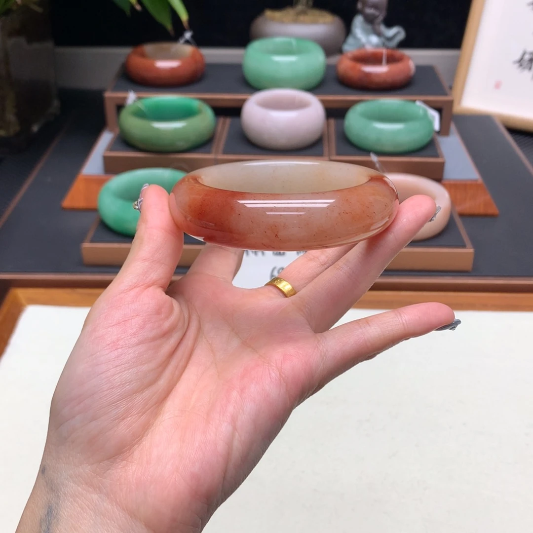 幸***运石英质玉（非洲翠）未镶嵌舍