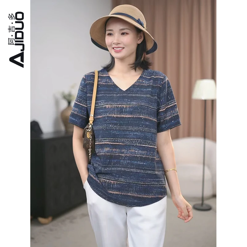 阿吉多A22096短袖T恤女夏季新款宽松型V领印花休闲百搭大码上衣