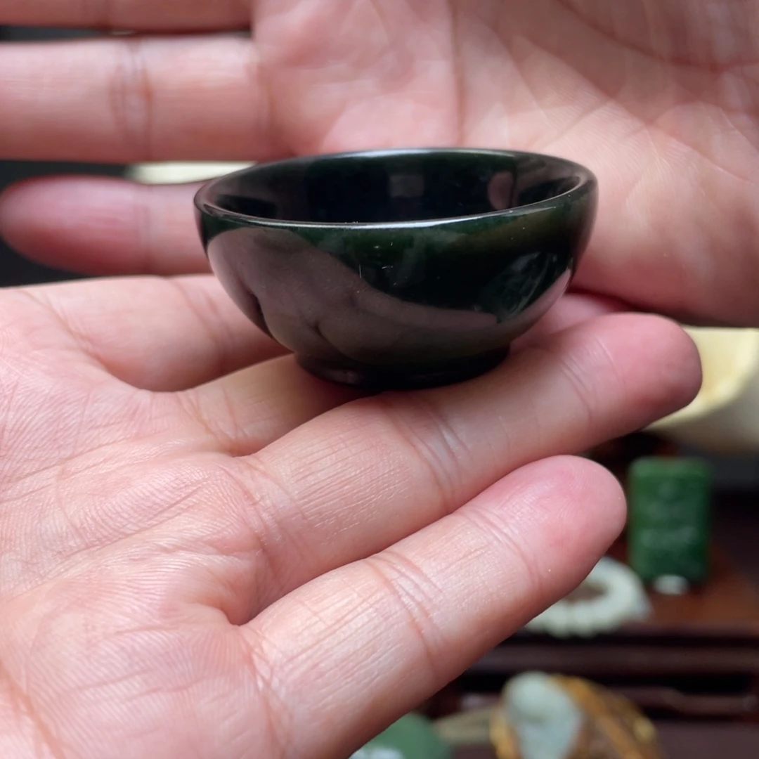 和田玉未镶嵌摆件和田玉茶杯未镶嵌