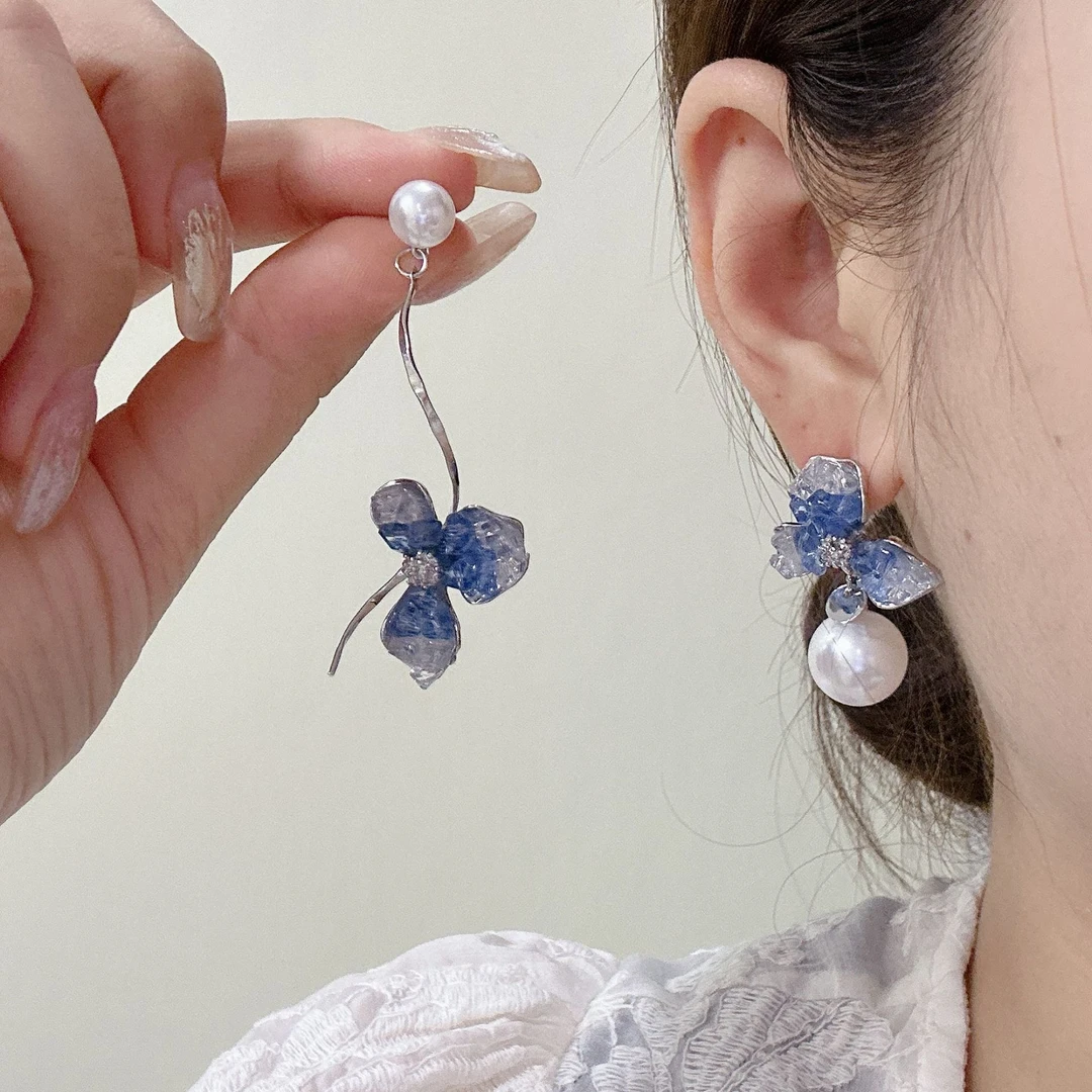 铜合金耳饰 【8392】时尚蓝色设计感耳环女不对称花朵ins小清新甜美