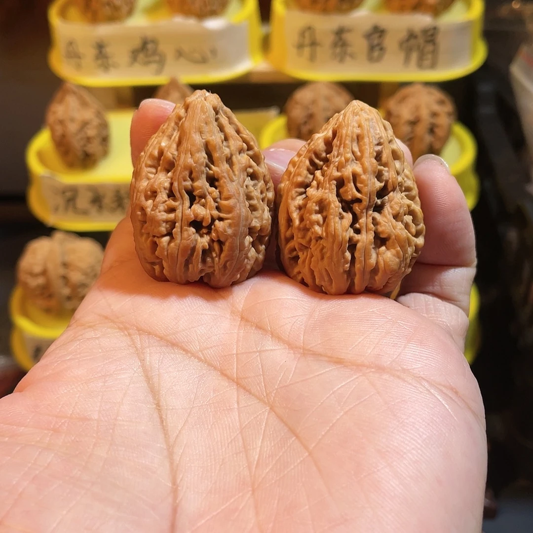 小***啦吊坠文玩核桃蚂蚁塔