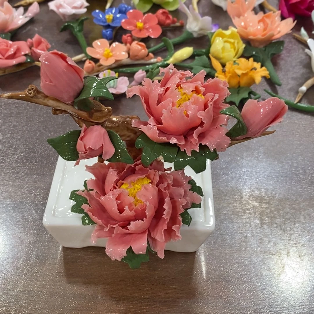 陶瓷手工花摆件工艺品