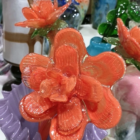 琉璃花瓶高45厘米宽12厘米