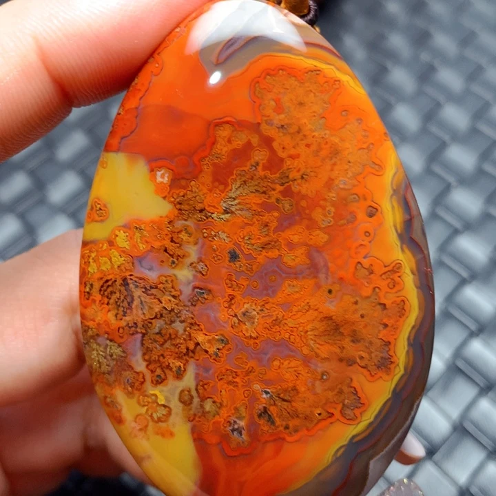 玛瑙/玉髓颈饰未镶嵌问*堂