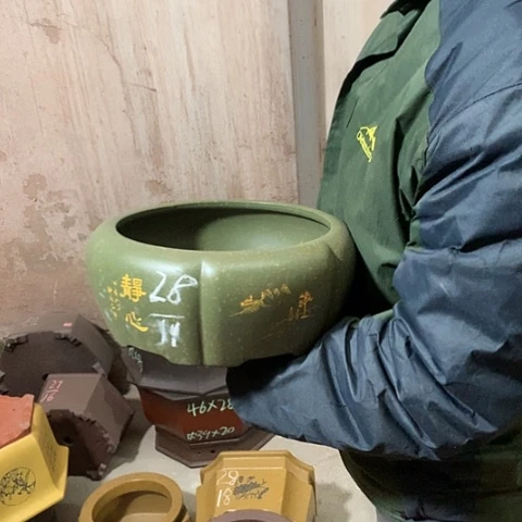 紫砂花盆手工制作