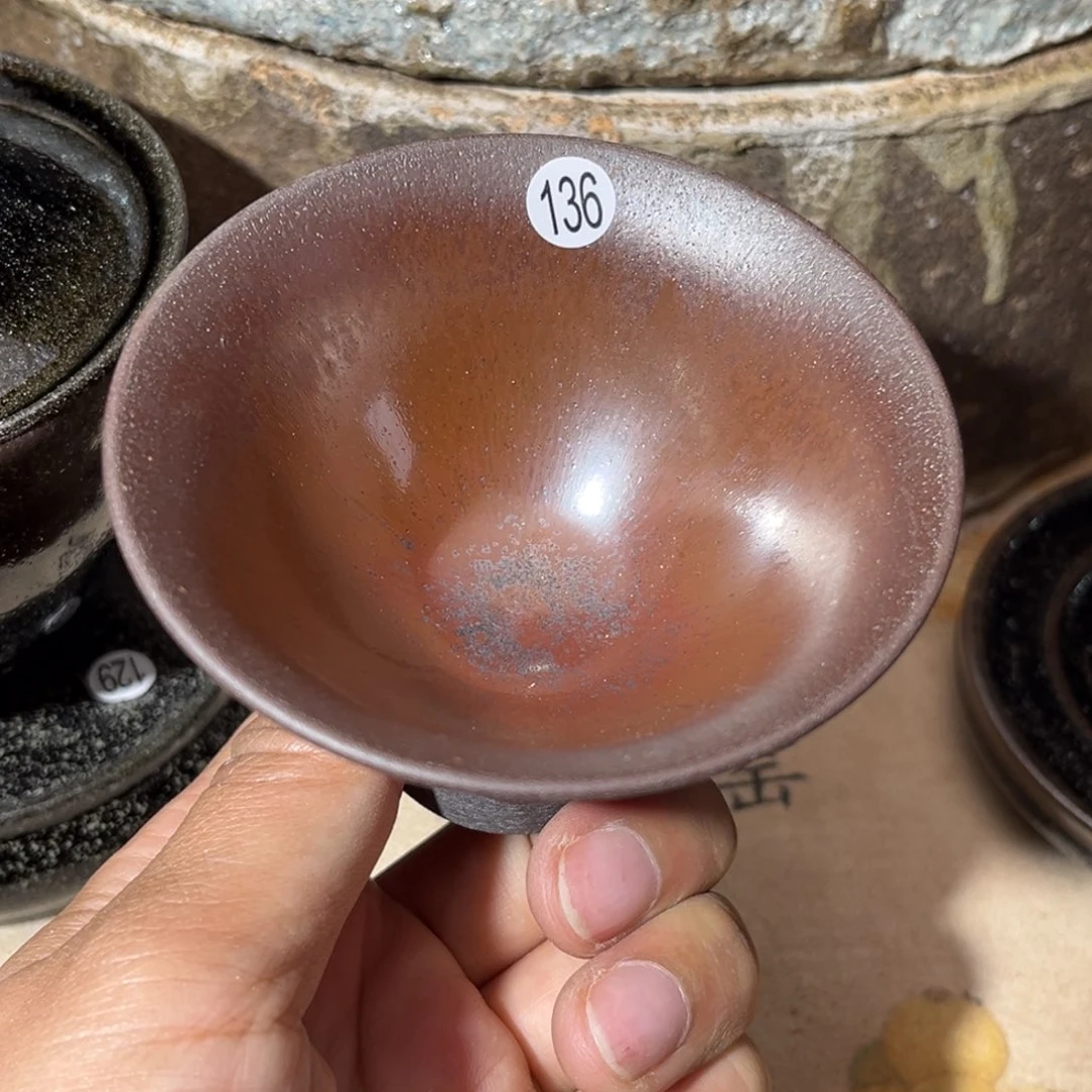 茶盏义兴龙窑坚持真柴烧