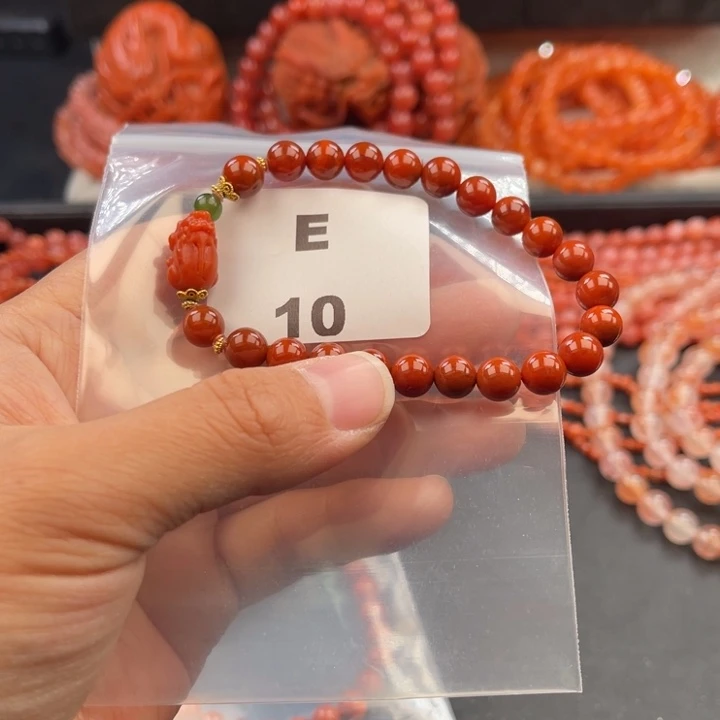 南红玛瑙未镶嵌多样性发货默认微瑕称重7mm