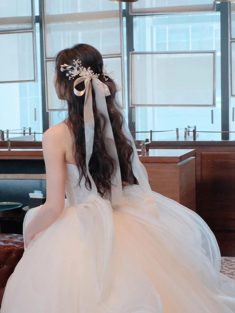 超仙新娘头饰长款丝带唯美发夹森系蝴蝶结后脑勺发饰氛围感配饰