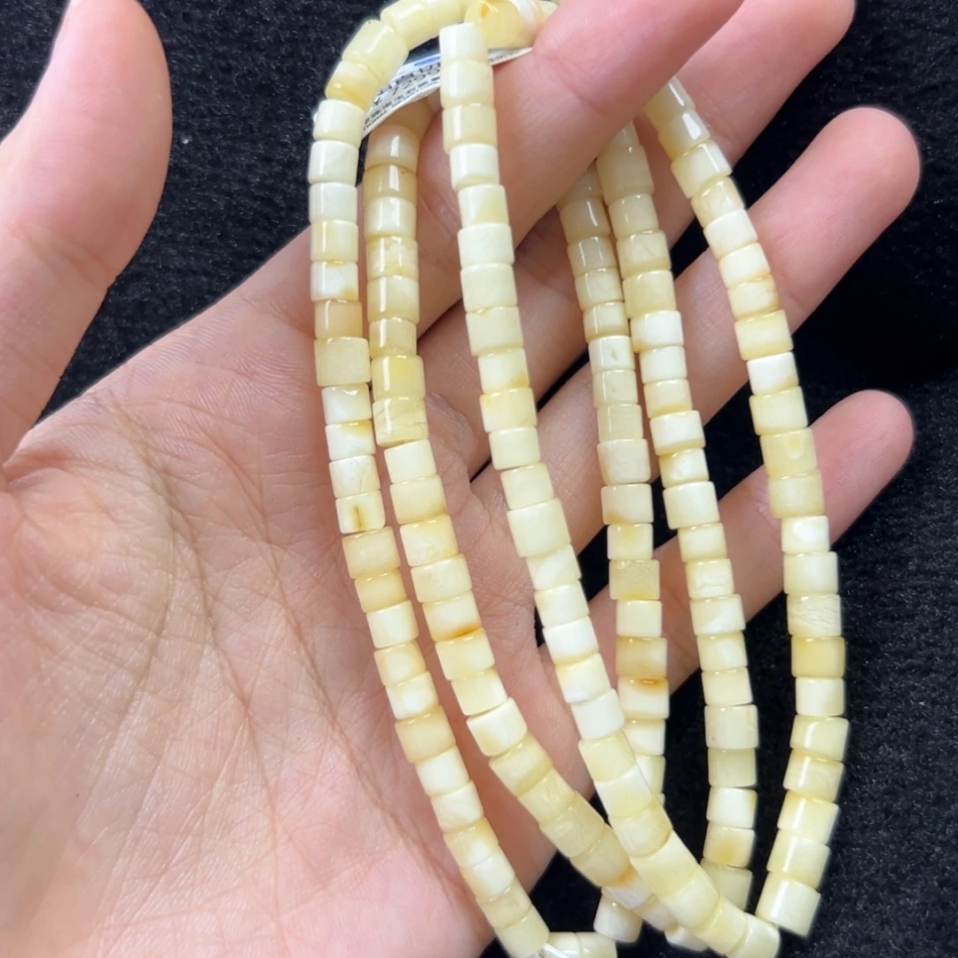 未镶嵌琥珀珠宝奇石