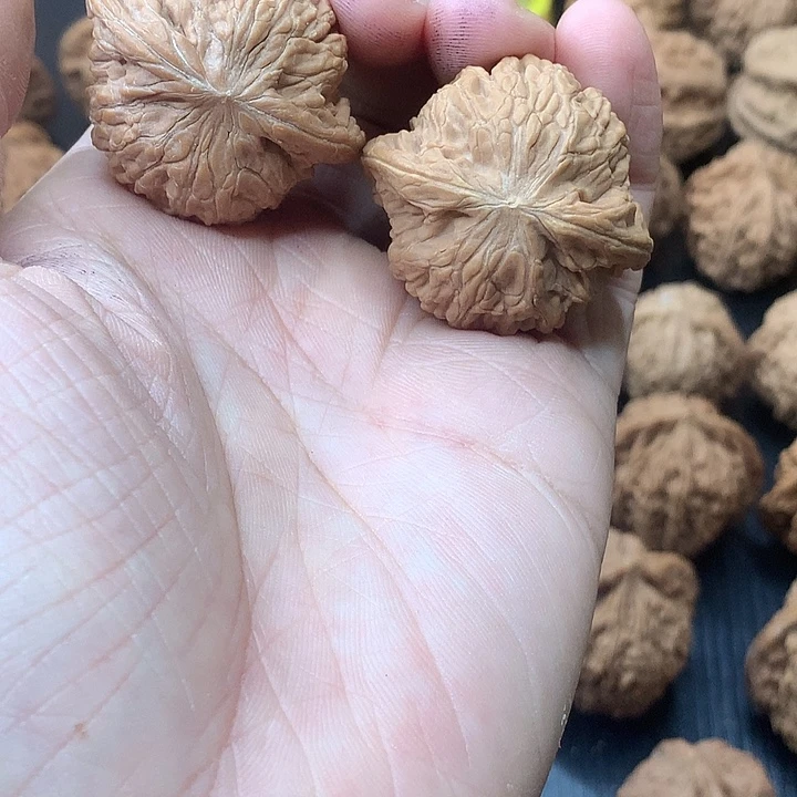 吊坠文玩核桃37 磨盘高低肩