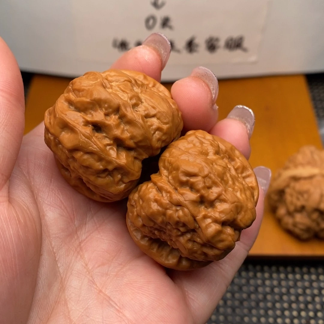 文玩核桃把件边37左右