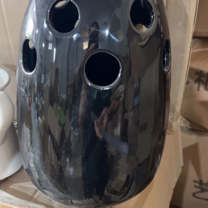 陶瓷花瓶摆件微瑕捡漏出
