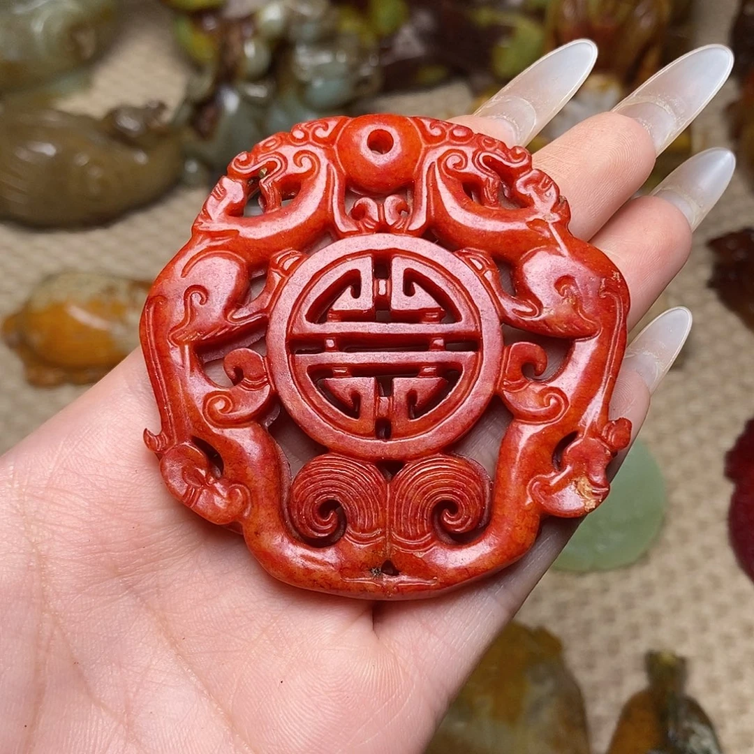 未镶嵌蛇纹石玉颈饰