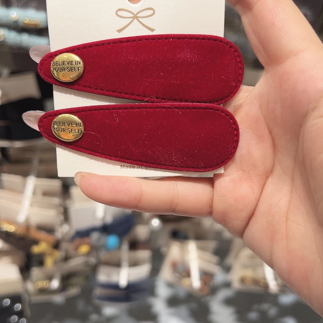 皮质铁合金红色水滴掰掰夹